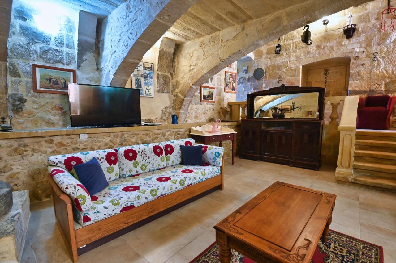 Vila Mill House Għarb Exteriér fotografie